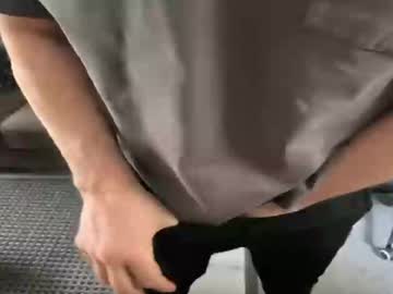Mrloveem Chaturbate stream image from March 05, 2025