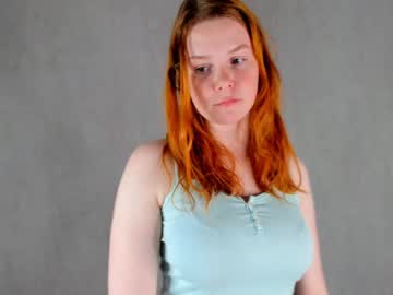Florencecoey Chaturbate stream image from March 05, 2025