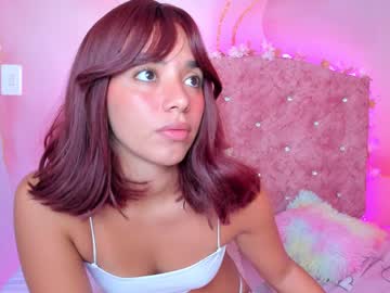 Khassia_F32 Chaturbate stream image from March 05, 2025