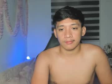 Zander_Hugecock Chaturbate stream image from March 05, 2025