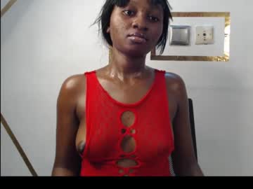 Lilly_Xrosey Chaturbate stream image from March 05, 2025