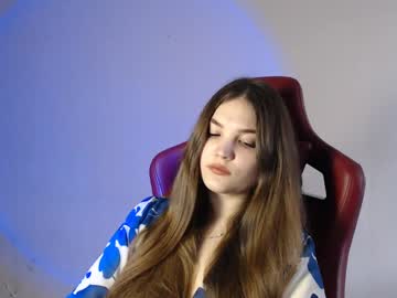 Velveta_Kiss Chaturbate stream image from March 05, 2025