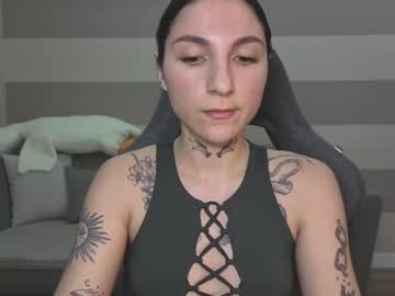 Esminemavl Chaturbate stream image from March 05, 2025