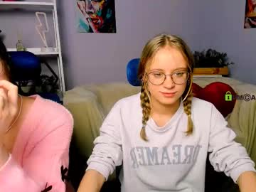 Moon_Selena Chaturbate stream image from March 05, 2025