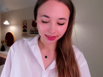 Cwenecocke Chaturbate stream image from March 05, 2025