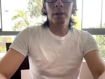 Kinkytail21 Chaturbate stream image from March 05, 2025
