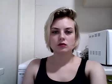 Royaldessert Chaturbate stream image from March 05, 2025