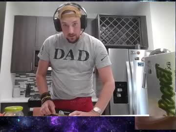 Dadgoeswild Chaturbate stream image from March 05, 2025