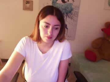 Elizabeth_Kate Chaturbate stream image from March 05, 2025