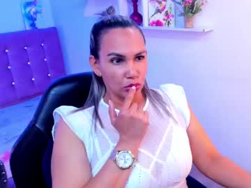 Samanthaa_Glow Chaturbate stream image from March 05, 2025