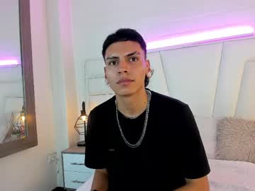 Alan_Whitee Chaturbate stream image from March 05, 2025