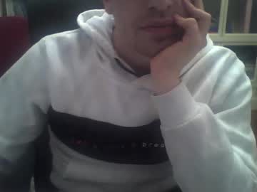 Edox97 Chaturbate stream image from March 05, 2025