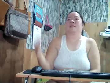 Friendychubby Chaturbate stream image from March 06, 2025