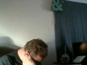 Leaveemu4ik Chaturbate stream image from March 06, 2025
