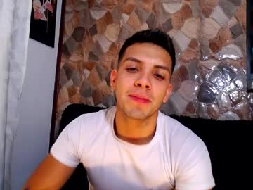 Alex_Vegaa Chaturbate stream image from March 06, 2025
