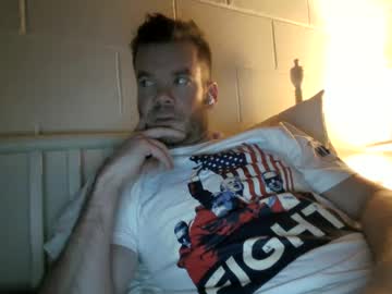 Jryan90 Chaturbate stream image from March 06, 2025