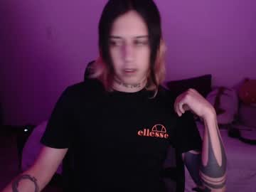 Meev382 Chaturbate stream image from March 06, 2025