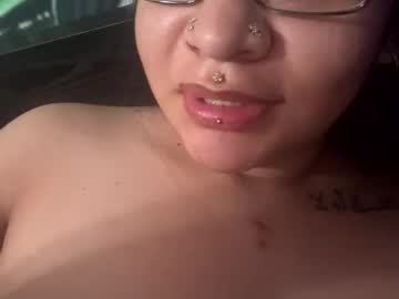 Petiteprincess01xo Chaturbate stream image from March 06, 2025
