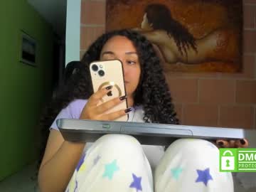 Dullce777 Chaturbate stream image from March 06, 2025