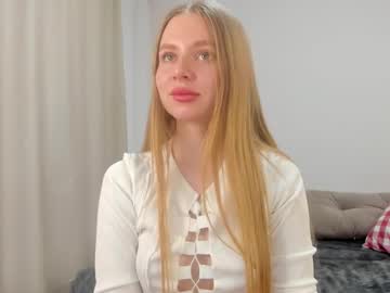 _Miamoist Chaturbate stream image from March 06, 2025