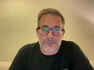 Vinildn Chaturbate stream image from March 06, 2025