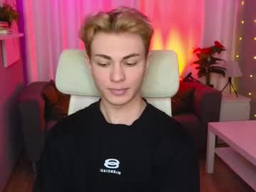 Evan_Luv Chaturbate stream image from March 06, 2025