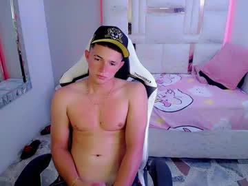 Jr_Nino_ Chaturbate stream image from March 06, 2025