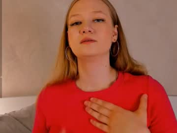 Odellabutton Chaturbate stream image from March 06, 2025