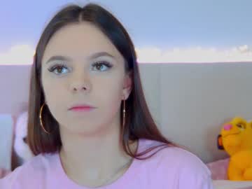 Elisabethdavis Chaturbate stream image from March 06, 2025