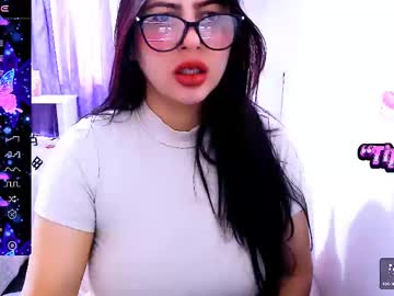 Siddhy592 Chaturbate stream image from March 06, 2025