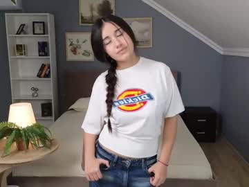 Mia__Garciaa_ Chaturbate stream image from March 06, 2025