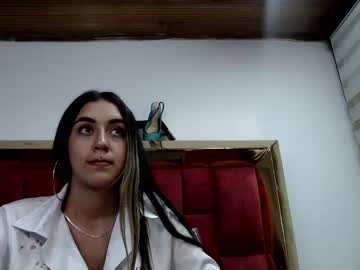 Cloy_Warners Chaturbate stream image from March 06, 2025