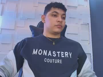 Yhan_Alvarez25 Chaturbate stream image from March 06, 2025