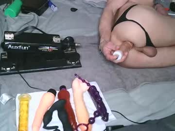 Parejaveintidos Chaturbate stream image from March 06, 2025