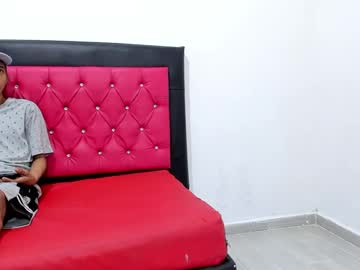 Skinnysex_ Chaturbate stream image from March 06, 2025