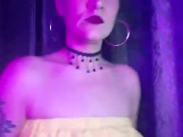 Lianalovenx Chaturbate stream image from March 06, 2025