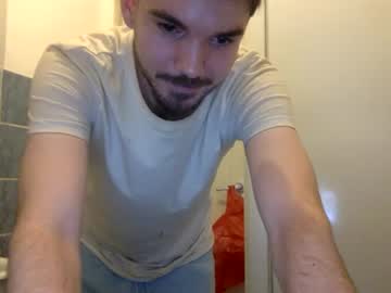 Tomylind Chaturbate stream image from March 06, 2025