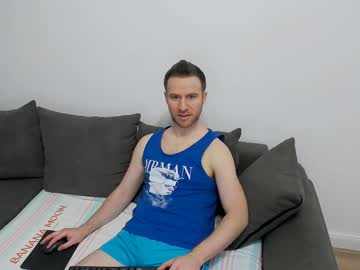 Onesexyguy4u Chaturbate stream image from March 07, 2025