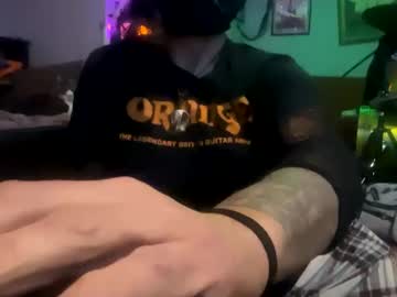 Evilslutx Chaturbate stream image from March 07, 2025