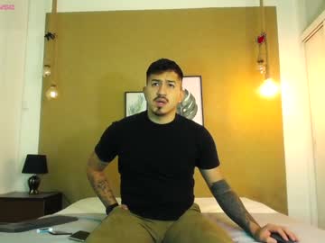 Aaron_Williams09 Chaturbate stream image from March 07, 2025