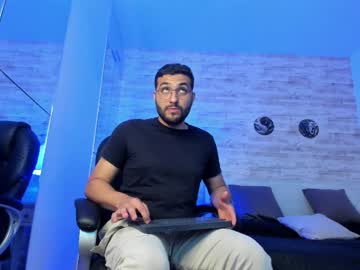 Mike_Fosster Chaturbate stream image from March 07, 2025