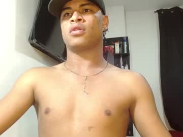 America_27 Chaturbate stream image from March 07, 2025