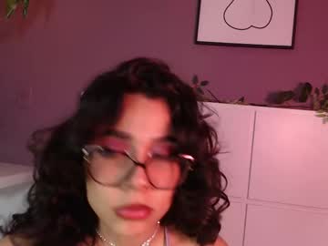 Sweetkyomiii Chaturbate stream image from March 07, 2025