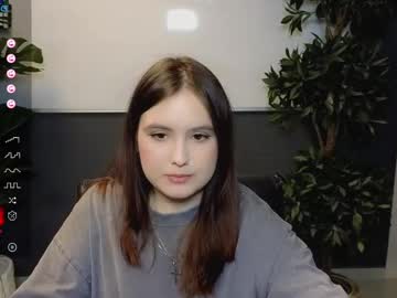 Melika_Butterfly Chaturbate stream image from March 07, 2025