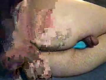 Sluttypantyman Chaturbate stream image from March 07, 2025