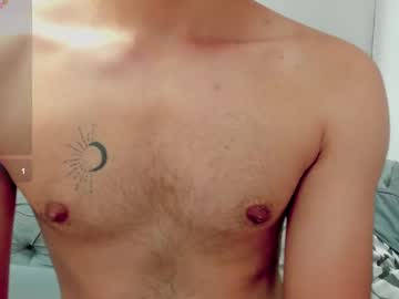 Axlruizx Chaturbate stream image from March 07, 2025