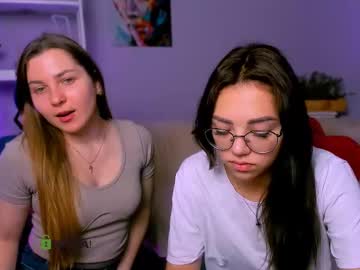 Kiki_Swan Chaturbate stream image from March 07, 2025