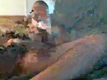 Xsxoxuxpx Chaturbate stream image from March 07, 2025
