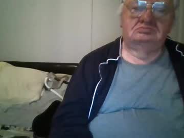 Fewxtrapounds985 Chaturbate stream image from March 07, 2025