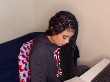 Gi_Grace33 Chaturbate stream image from March 07, 2025